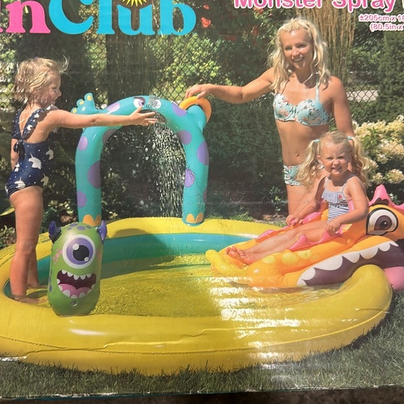 SunClub Monster Spray Pool - Picture 4 of 4